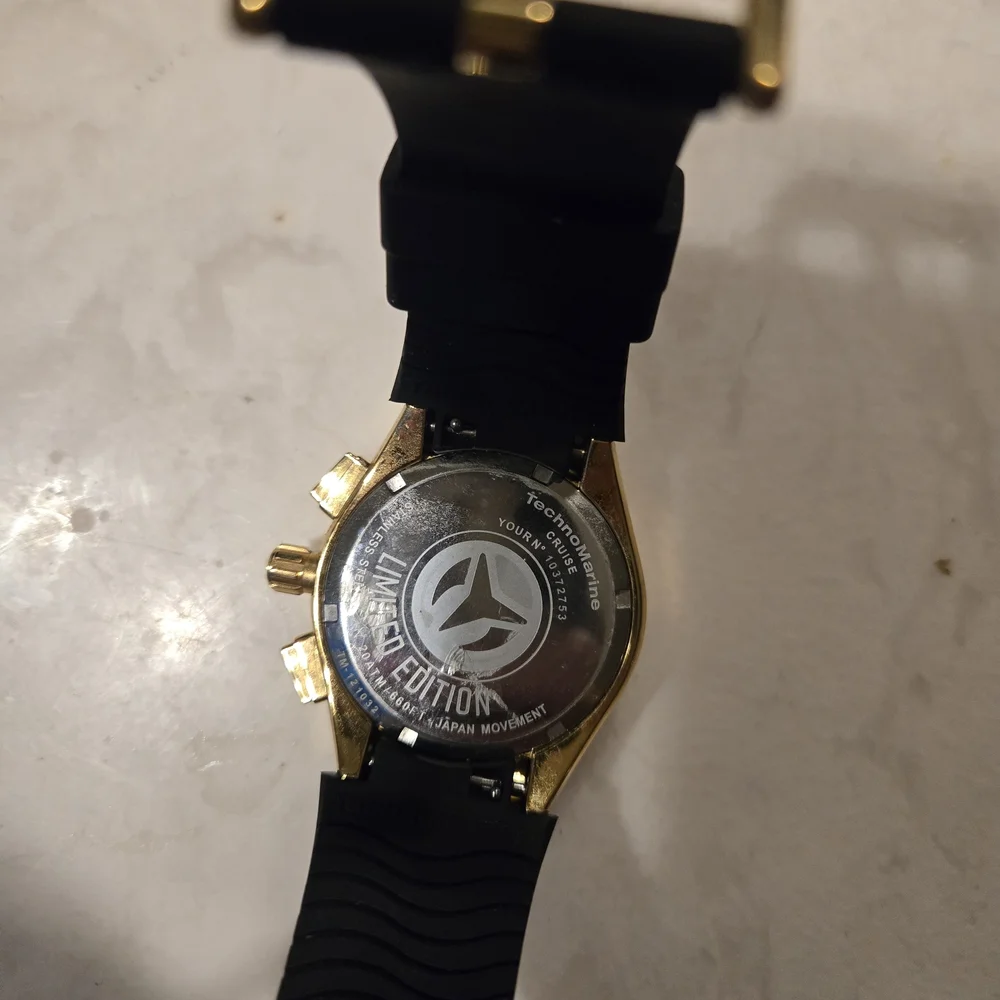 4 Technomarine Luxury Black and Gold Watch with Red Accents. New With Tags. - Picture 7 of 16